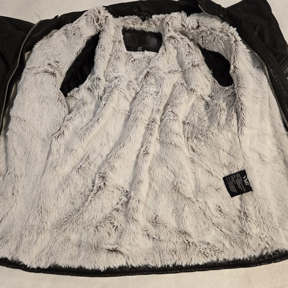 YMI Women's Faux Leather Fur Lined Bomber Motorcycle Full Zip Jacket Small - Picture 11 of 15